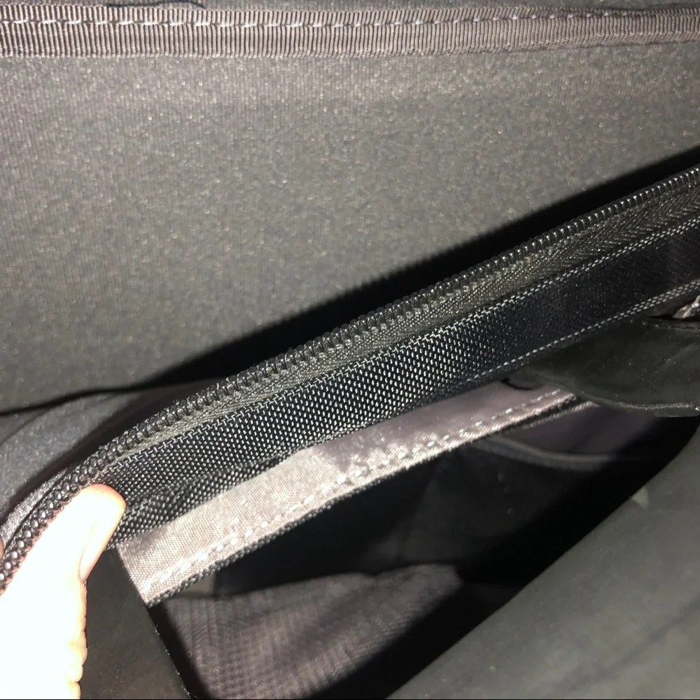 Dell Black Laptop Computer‎ Travel Bag Padded w/Adjustable Strap